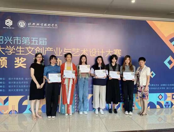 642cab7c99bd45aa2dc305bb4abfafe